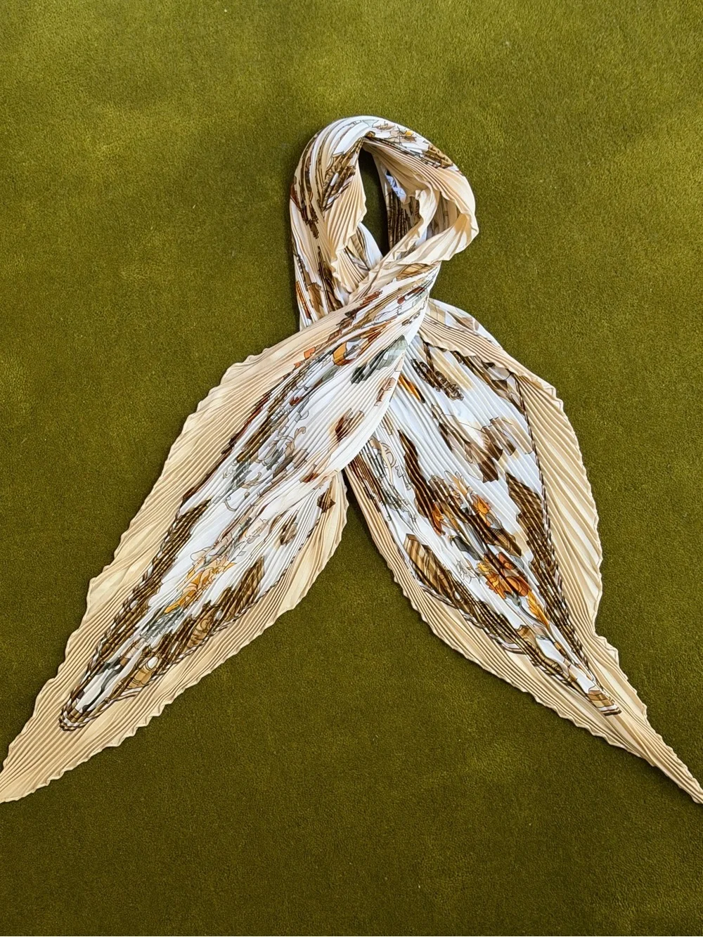 Vintage Hermes Copeaux Silk Pleated Plissé Scarf